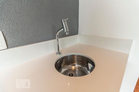 torneira da sacada de apartamento para alugar com 2 quartos, 62m² em Campo Belo, São Paulo