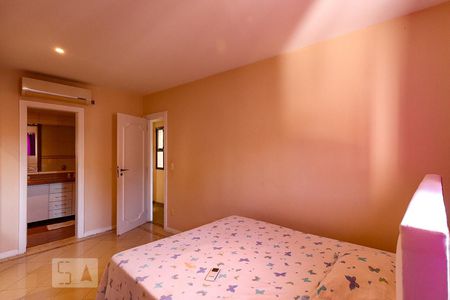 Apartamento à venda com 490m², 4 quartos e 4 vagasSuíte 1