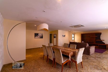 Sala de apartamento à venda com 4 quartos, 490m² em Recreio dos Bandeirantes, Rio de Janeiro