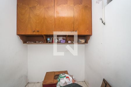 Casa à venda com 150m², 3 quartos e 4 vagas Casa à venda com 150m², 3 quartos e 4 vagasQuarto de serviço 2