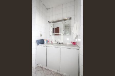 Casa à venda com 150m², 3 quartos e 4 vagas Casa à venda com 150m², 3 quartos e 4 vagasBanheiro 2