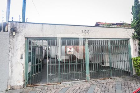 Casa à venda com 150m², 3 quartos e 4 vagas Casa à venda com 150m², 3 quartos e 4 vagasFachada da Casa