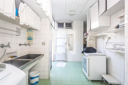 Casa à venda com 150m², 3 quartos e 4 vagas Casa à venda com 150m², 3 quartos e 4 vagasLavanderia