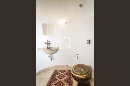 Casa à venda com 150m², 3 quartos e 4 vagas Casa à venda com 150m², 3 quartos e 4 vagasLavabo