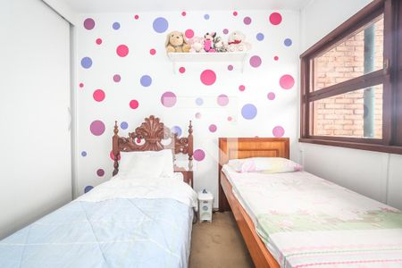 Casa à venda com 150m², 3 quartos e 4 vagas Casa à venda com 150m², 3 quartos e 4 vagasQuarto 1