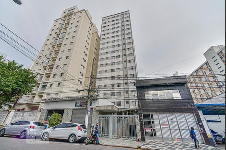 Apartamento à venda com 76m², 2 quartos e 1 vaga Apartamento à venda com 76m², 2 quartos e 1 vagaFachada