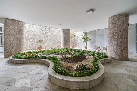 Apartamento à venda com 76m², 2 quartos e 1 vaga Apartamento à venda com 76m², 2 quartos e 1 vagaEspaço Verde