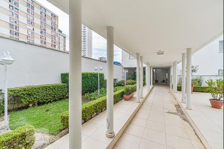 Apartamento à venda com 76m², 2 quartos e 1 vaga Apartamento à venda com 76m², 2 quartos e 1 vagaEntrada Social