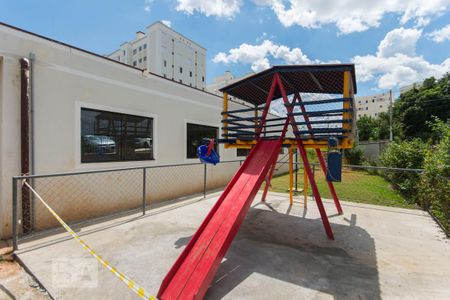 Playground de apartamento para alugar com 2 quartos, 46m² em Bairro Parque das Cachoeiras, Campinas