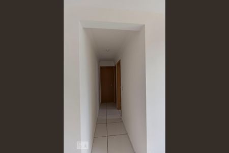 Corredor de apartamento para alugar com 2 quartos, 46m² em Bairro Parque das Cachoeiras, Campinas