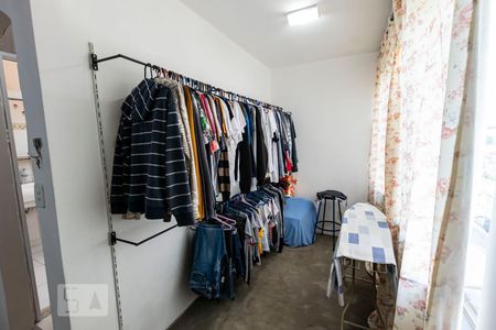 Casa à venda com 220m², 3 quartos e 4 vagasQuarto 3 - Suíte