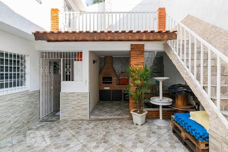 Casa à venda com 220m², 3 quartos e 4 vagasChurrasqueira