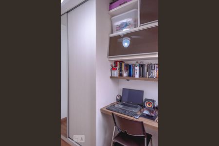 Apartamento à venda com 64m², 3 quartos e 2 vagasQuarto 3