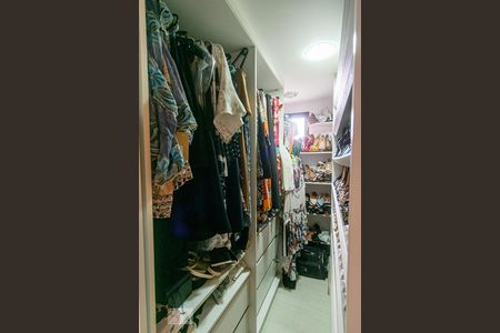 Apartamento à venda com 130m², 3 quartos e 3 vagasCloset