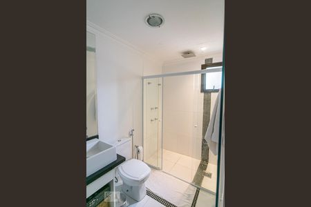 Apartamento à venda com 130m², 3 quartos e 3 vagasBanheiro da Suíte