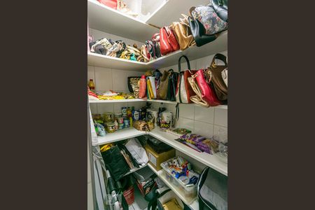 Apartamento à venda com 130m², 3 quartos e 3 vagasDespensa