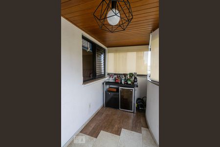 Apartamento à venda com 130m², 3 quartos e 3 vagasVaranda