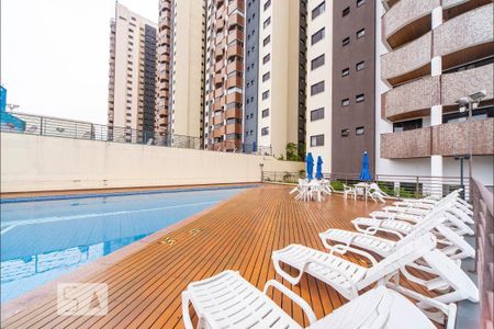 Apartamento à venda com 130m², 3 quartos e 3 vagasÁrea comum - Piscina