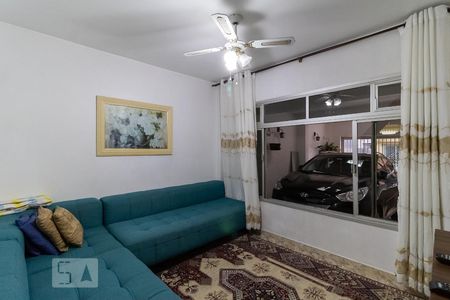 Sala de casa à venda com 3 quartos, 140m² em Parque Fongaro, São Paulo