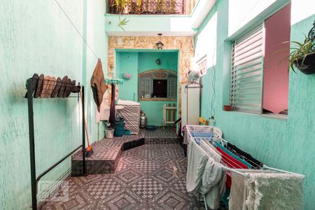 Casa para alugar com 900m², 5 quartos e 6 vagasCasa Fundos