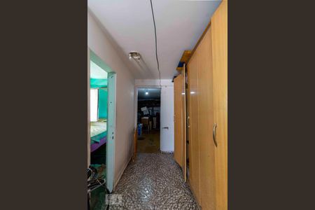 Casa para alugar com 900m², 5 quartos e 6 vagasCorredor Terceiro Pavimento 