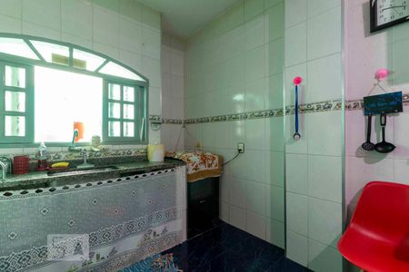 Casa para alugar com 900m², 5 quartos e 6 vagasCozinha - Casa Fundos