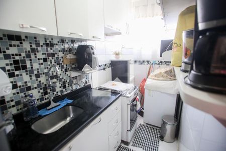 Apartamento à venda com 56m², 2 quartos e 1 vagaCozinha