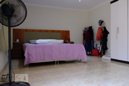 Casa à venda com 382m², 5 quartos e 1 vagaSuíte 4