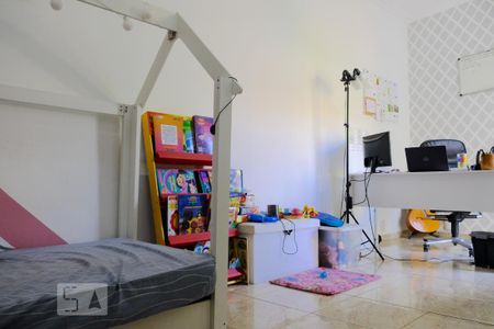 Casa à venda com 382m², 5 quartos e 1 vagaQuarto 5
