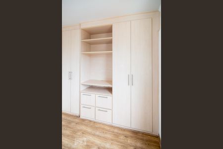 Apartamento à venda com 66m², 2 quartos e 1 vagaQuarto 1