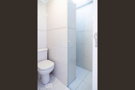 Apartamento à venda com 66m², 2 quartos e 1 vagaBanheiro Social