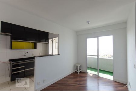 Sala de apartamento para alugar com 2 quartos, 50m² em Parque Boturussu, São Paulo