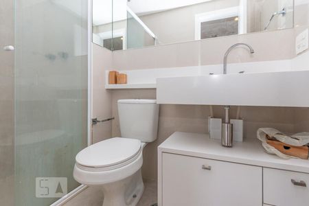 Studio para alugar com 41m², 1 quarto e 1 vaga Studio para alugar com 41m², 1 quarto e 1 vagaBanheiro