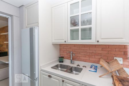 Studio para alugar com 41m², 1 quarto e 1 vaga Studio para alugar com 41m², 1 quarto e 1 vagaCozinha