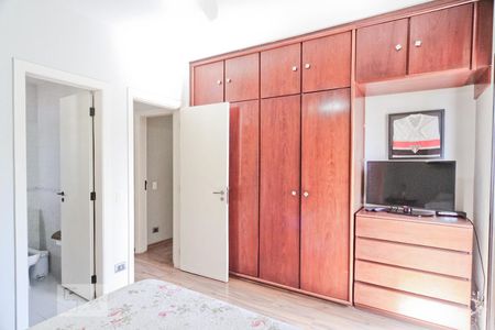 Apartamento à venda com 174m², 3 quartos e 2 vagasSuíte 3