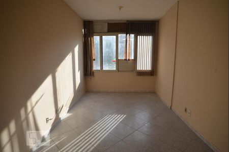 Dormitório de Apartamento com 1 quarto, 32m² Centro