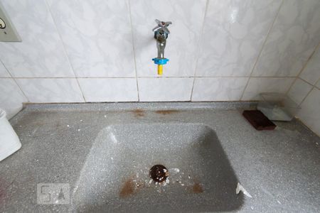 Casa à venda com 100m², 1 quarto e 1 vagaPia