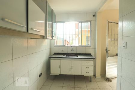 Casa para alugar com 45m², 1 quarto e 2 vagasCozinha