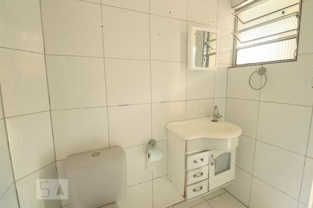 Casa para alugar com 45m², 1 quarto e 2 vagasBanheiro