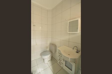 Banheiro de casa para alugar com 1 quarto, 45m² em Vila Alto de Santo Andre, Santo André