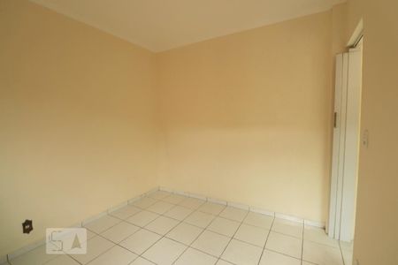 Casa para alugar com 45m², 1 quarto e 2 vagasDormitório
