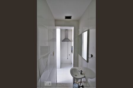 Apartamento para alugar com 70m², 2 quartos e 1 vagaBanheiro de Serviço