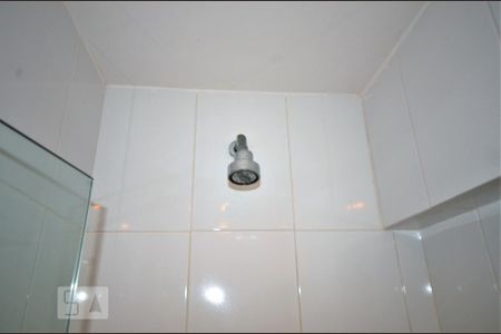 Apartamento para alugar com 70m², 2 quartos e 1 vagaChuveiro