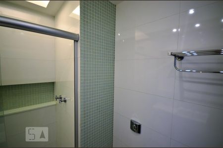 Apartamento para alugar com 70m², 2 quartos e 1 vagaBanheiro da Suíte