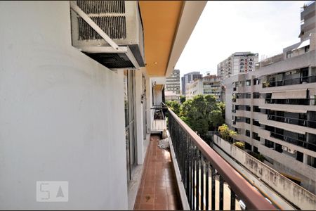 Apartamento para alugar com 70m², 2 quartos e 1 vagaVaranda da Sala