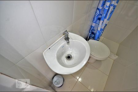 Apartamento para alugar com 70m², 2 quartos e 1 vagaBanheiro de Serviço