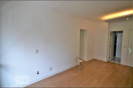 Apartamento para alugar com 70m², 2 quartos e 1 vagaSala