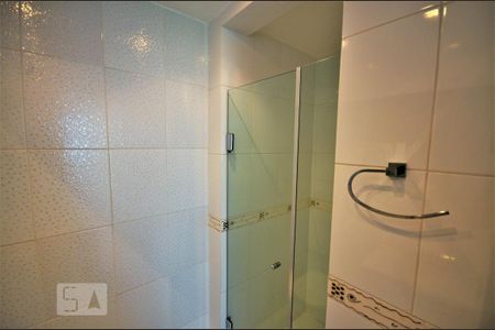 Banheiro  de apartamento para alugar com 2 quartos, 70m² em Botafogo, Rio de Janeiro