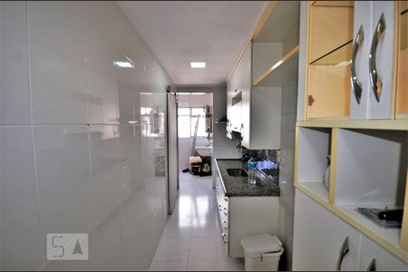 Apartamento para alugar com 70m², 2 quartos e 1 vagaCozinha - Armários
