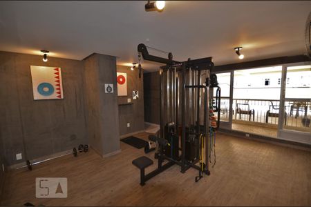 Apartamento para alugar com 70m², 2 quartos e 1 vagaÁrea comum - Academia